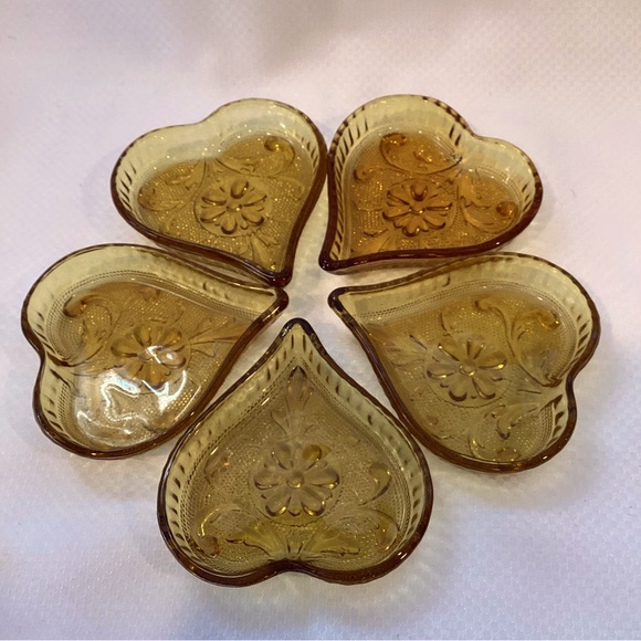 Other - Vintage Lot of 5 Indiana Tiara Heart Shaped Amber Glass Trinket Trays, Retro